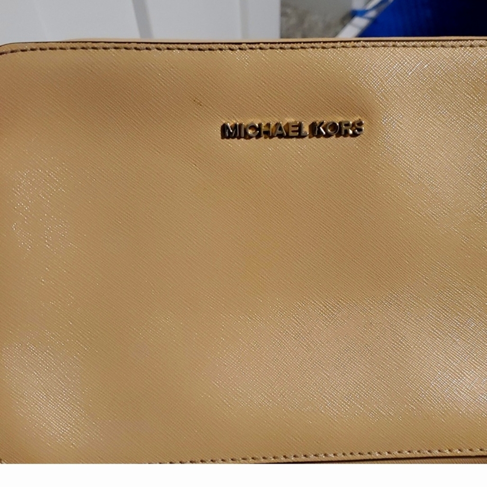 Crossbody